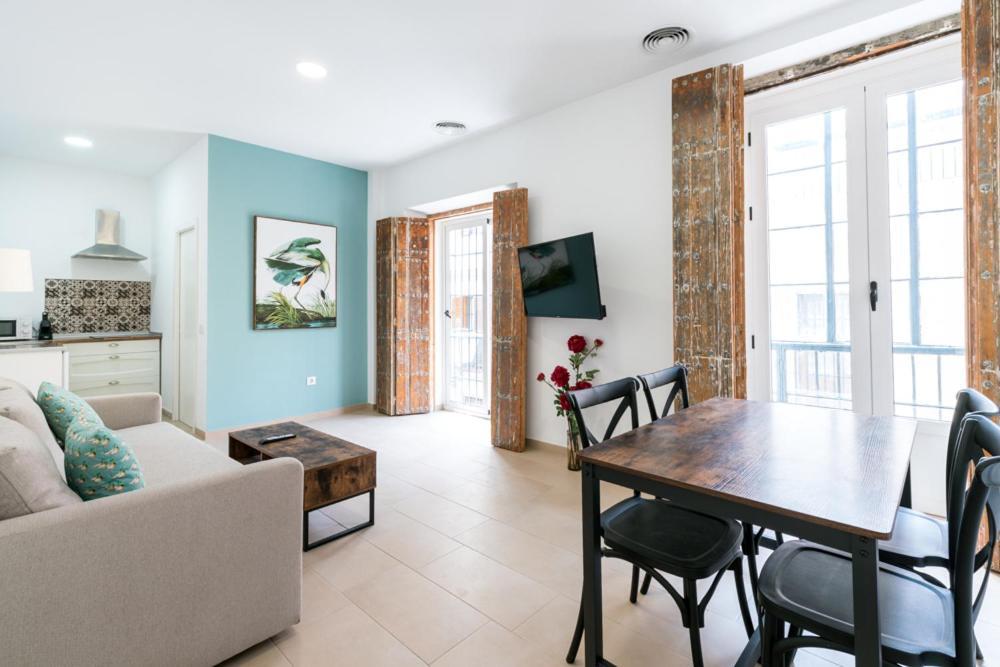 Olehousing-San Lorenzo Sevilla Bagian luar foto