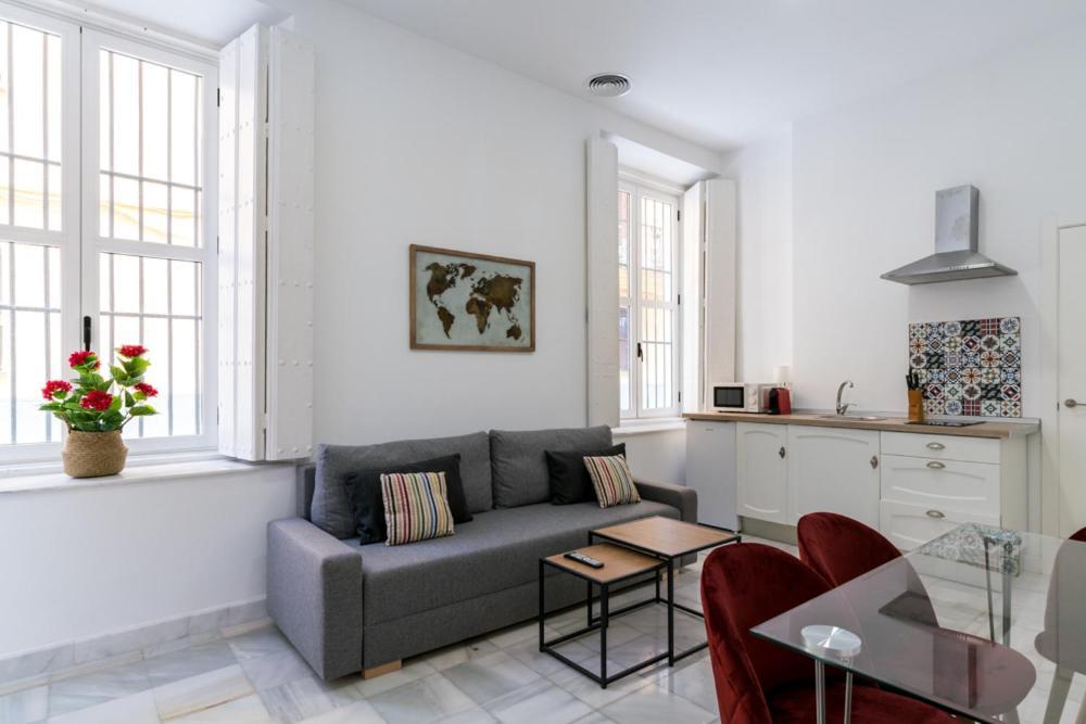 Olehousing-San Lorenzo Sevilla Bagian luar foto